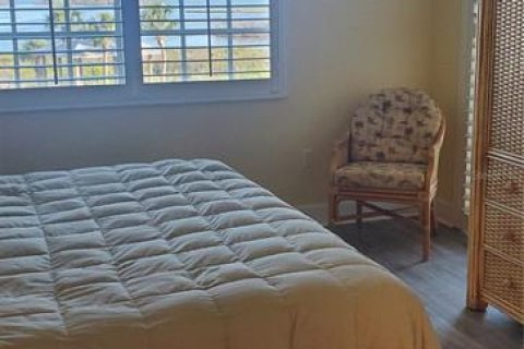 Condo in Placida, Florida, 2 bedrooms № 2112774 - photo 22