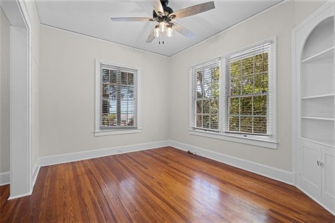 Villa ou maison à vendre à Mount Dora, Floride: 2 chambres, 153.38 m2 № 1638256 - photo 11