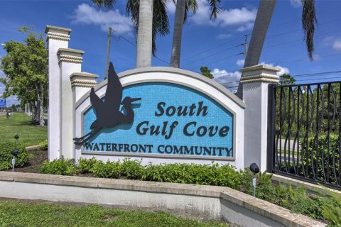 Land in Port Charlotte, Florida № 2393722 - photo 6