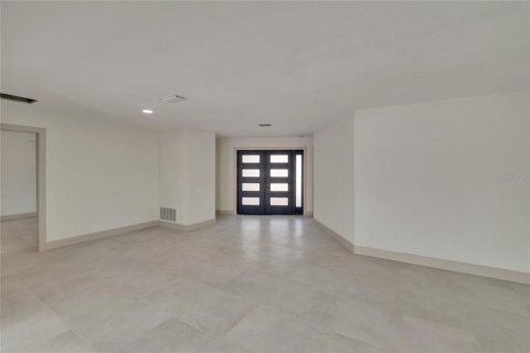 Casa en alquiler en South Pasadena, Florida, 3 dormitorios, 202.16 m2 № 2096228 - foto 26