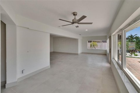 Casa en alquiler en South Pasadena, Florida, 3 dormitorios, 202.16 m2 № 2096228 - foto 20