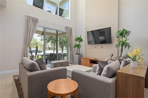Townhouse in Kissimmee, Florida 4 bedrooms, 222.59 sq.m. № 2287999 - photo 15