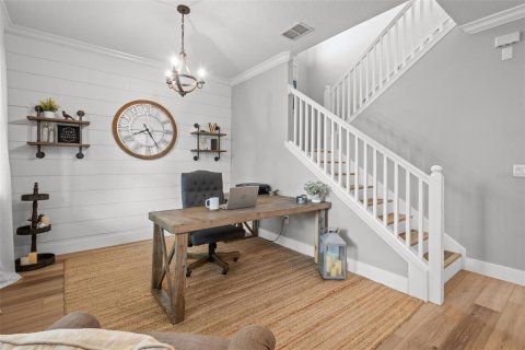 Casa en venta en Land O' Lakes, Florida, 5 dormitorios, 289.39 m2 № 1805249 - foto 5