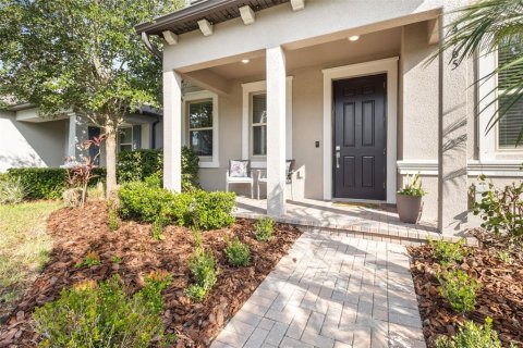 Casa en venta en Land O' Lakes, Florida, 5 dormitorios, 289.39 m2 № 1805249 - foto 9