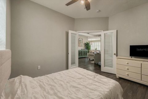 House in Plant City, Florida 4 bedrooms, 205.22 sq.m. № 2389460 - photo 13