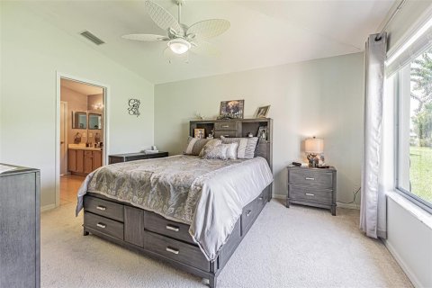 Casa en venta en San Antonio, Florida, 2 dormitorios, 119.84 m2 № 1918514 - foto 20