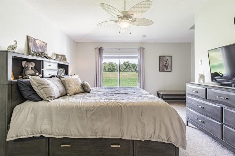 Casa en venta en San Antonio, Florida, 2 dormitorios, 119.84 m2 № 1918514 - foto 16