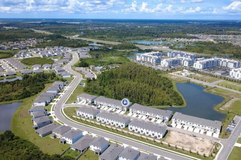 Touwnhouse à louer à Wesley Chapel, Floride: 3 chambres, 155.43 m2 № 2384224 - photo 3