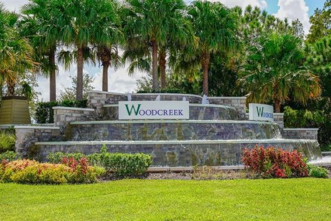 Touwnhouse à louer à Wesley Chapel, Floride: 3 chambres, 155.43 m2 № 2384224 - photo 4