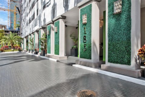 Купить кондоминиум в Майами, Флорида 1 спальня, 59.46м2, № 2030481 - фото 15