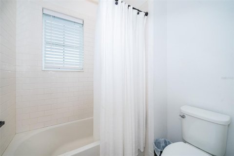 Casa en venta en Winter Garden, Florida, 5 dormitorios, 316.61 m2 № 1903623 - foto 29