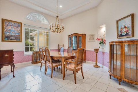 House in Orlando, Florida 4 bedrooms, 299.61 sq.m. № 1883911 - photo 20