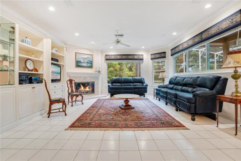 House in Orlando, Florida 4 bedrooms, 299.61 sq.m. № 1883911 - photo 8