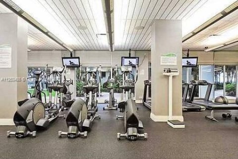 Купить кондоминиум в Холливуд, Флорида 1 спальня, 81.2м2, № 2053566 - фото 29