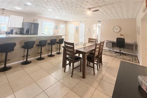 Villa ou maison à louer à Bradenton, Floride: 3 chambres, 156.73 m2 № 2418781 - photo 19