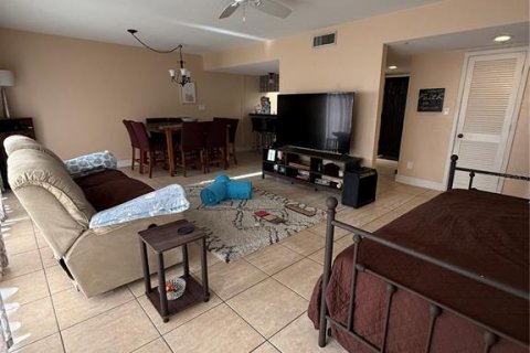 Condo in Haines City, Florida, 1 bedroom  № 1736992 - photo 22