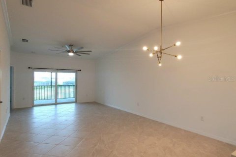Copropriété à louer à Punta Gorda, Floride: 2 chambres, 145.76 m2 № 1754524 - photo 6