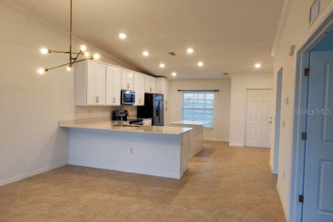 Copropriété à louer à Punta Gorda, Floride: 2 chambres, 145.76 m2 № 1754524 - photo 5
