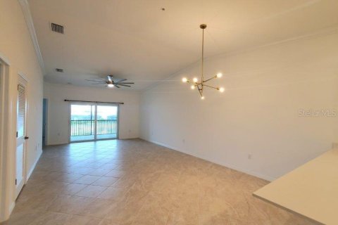 Copropriété à louer à Punta Gorda, Floride: 2 chambres, 145.76 m2 № 1754524 - photo 12