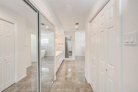 Villa ou maison à vendre à Clearwater, Floride: 5 chambres, 281.03 m2 № 2342613 - photo 28
