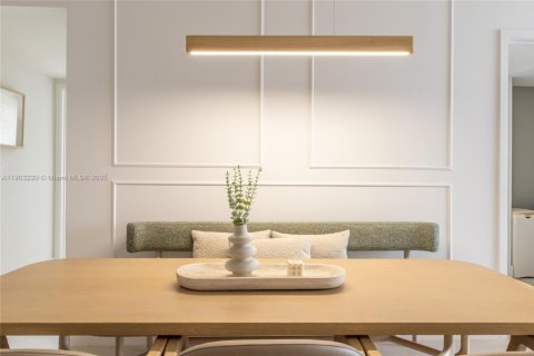 Copropriété à vendre à Miami, Floride: 3 chambres, 115.76 m2 № 2012105 - photo 12