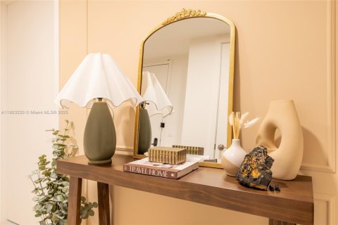 Copropriété à vendre à Miami, Floride: 3 chambres, 115.76 m2 № 2012105 - photo 7