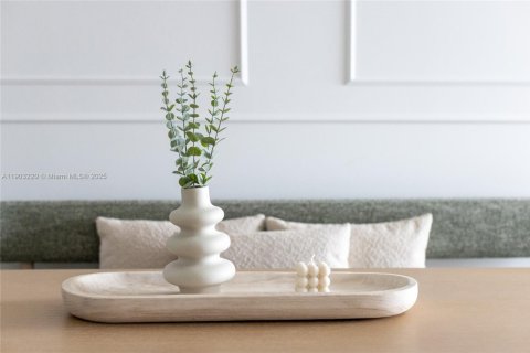 Copropriété à vendre à Miami, Floride: 3 chambres, 115.76 m2 № 2012105 - photo 10