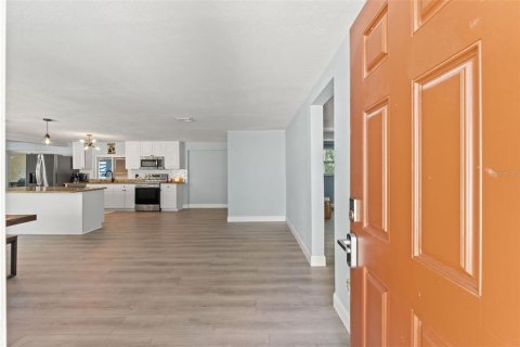 Casa en venta en Port Richey, Florida, 3 dormitorios, 159.05 m2 № 1904021 - foto 6