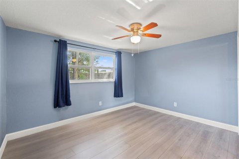 Casa en venta en Port Richey, Florida, 3 dormitorios, 159.05 m2 № 1904021 - foto 27