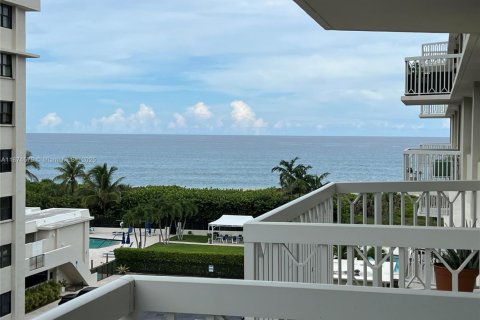 Кондоминиум с 1 спальней в Палм - Бич Шорес, Флорида № 2014133