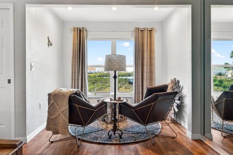 Touwnhouse à louer à Seminole, Floride: 3 chambres, 207.92 m2 № 2219364 - photo 8