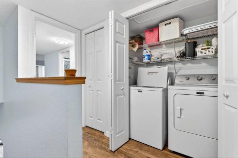Touwnhouse à louer à Seminole, Floride: 3 chambres, 207.92 m2 № 2219364 - photo 14