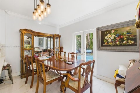 Купить виллу или дом в Майами, Флорида 4 спальни, 233.93м2, № 2034339 - фото 16