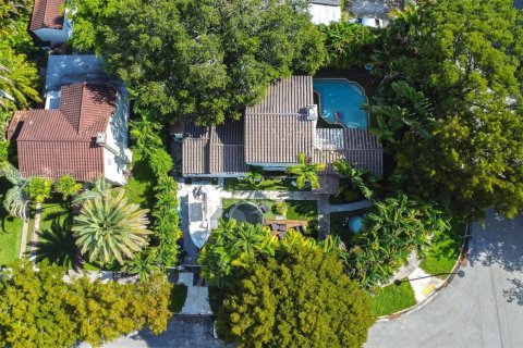 Купить виллу или дом в Майами, Флорида 4 спальни, 233.93м2, № 2034339 - фото 21