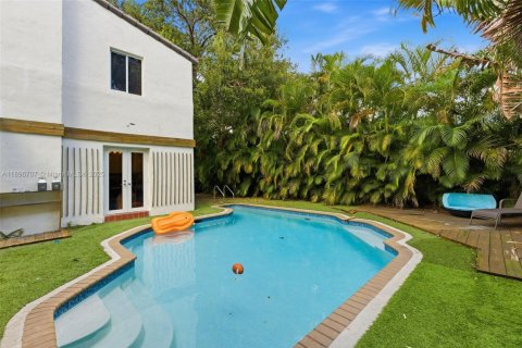 Купить виллу или дом в Майами, Флорида 4 спальни, 233.93м2, № 2034339 - фото 2