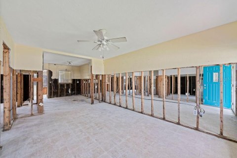 Купить коммерческую недвижимость в Мадейра - Бич, Флорида 4 спальни, 152.73м2, № 1886917 - фото 10
