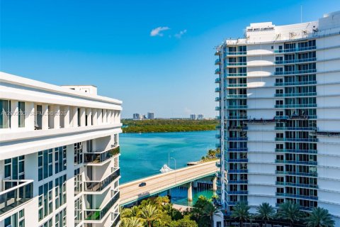 Copropriété à vendre à Bal Harbour, Floride: 44.87 m2 № 2091053 - photo 5