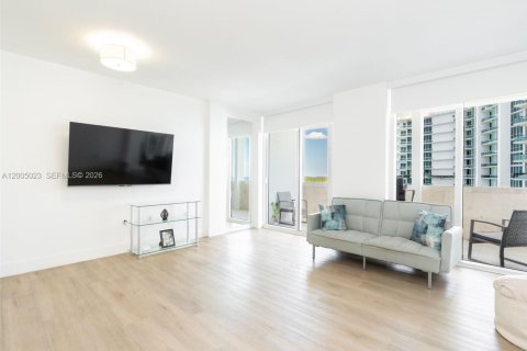 Copropriété à vendre à Bal Harbour, Floride: 44.87 m2 № 2091053 - photo 15