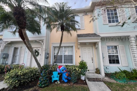 Купить таунхаус в Уэстон, Флорида 2 спальни, 103.12м2, № 1976396 - фото 2