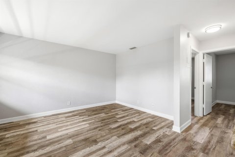 Condominio en venta en Oakland Park, Florida, 2 dormitorios, 56.58 m2 № 2245660 - foto 5