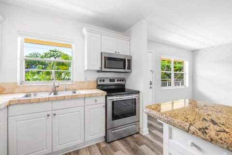 Condominio en venta en Oakland Park, Florida, 2 dormitorios, 56.58 m2 № 2245660 - foto 7