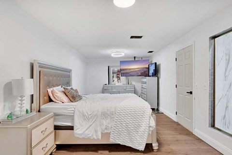 Villa ou maison à vendre à Apopka, Floride: 3 chambres, 180.42 m2 № 2236803 - photo 13