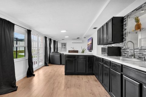 Villa ou maison à vendre à Apopka, Floride: 3 chambres, 180.42 m2 № 2236803 - photo 9