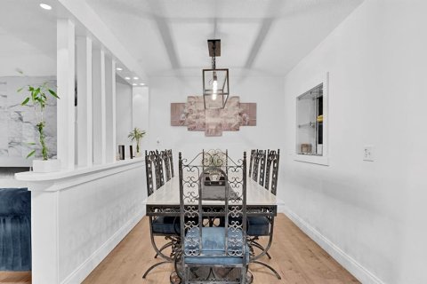 Villa ou maison à vendre à Apopka, Floride: 3 chambres, 180.42 m2 № 2236803 - photo 6