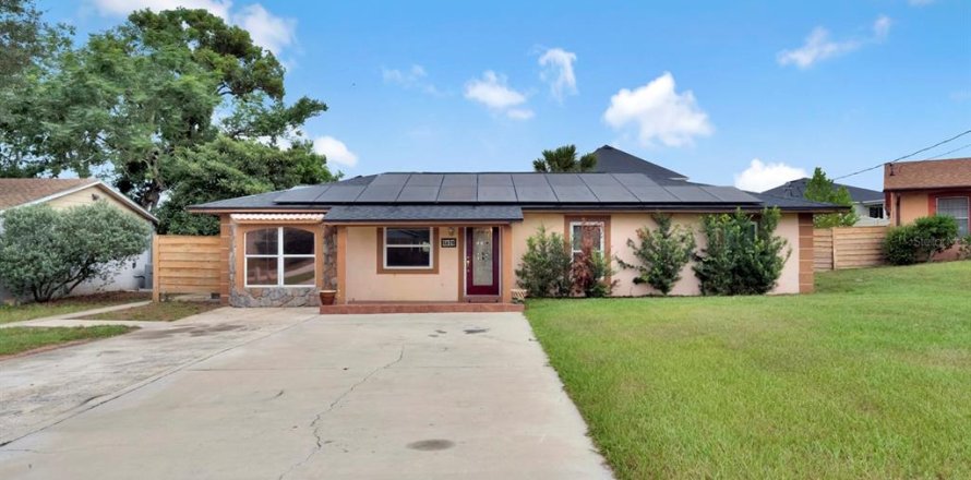Villa ou maison à Apopka, Floride 3 chambres, 180.42 m2 № 2236803