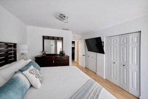 Купить виллу или дом в Майами, Флорида 3 спальни, 114.36м2, № 1997192 - фото 10