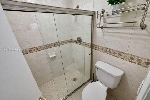 Купить виллу или дом в Майами, Флорида 3 спальни, 114.36м2, № 1997192 - фото 12