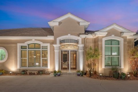 House in Englewood, Florida 4 bedrooms, 272.67 sq.m. № 2157630 - photo 7