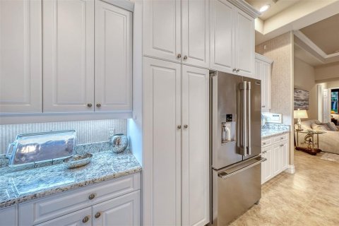 House in Englewood, Florida 4 bedrooms, 272.67 sq.m. № 2157630 - photo 28