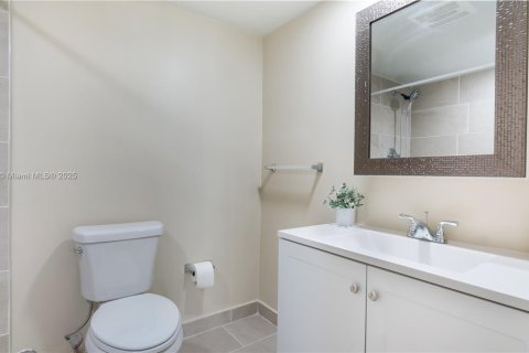 Снять в аренду кондоминиум в Дейви, Флорида 2 спальни, 105.91м2, № 1944861 - фото 17